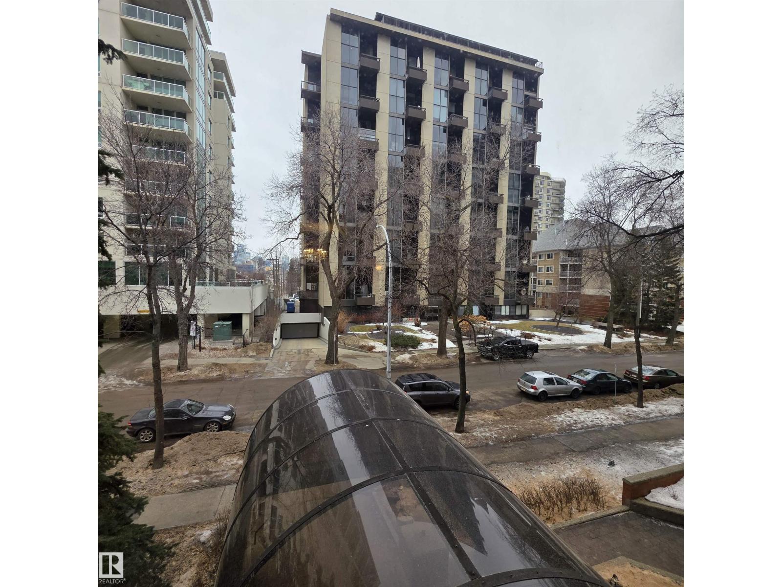 #2C 10050 118 ST NW - 46