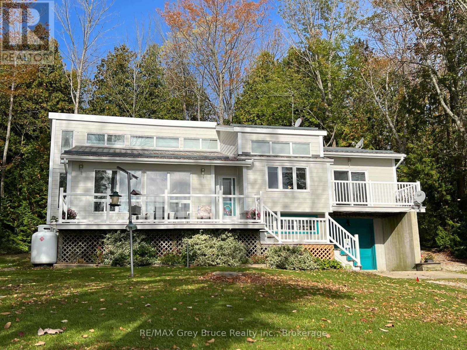 172 BRUCE ROAD 9 - 5