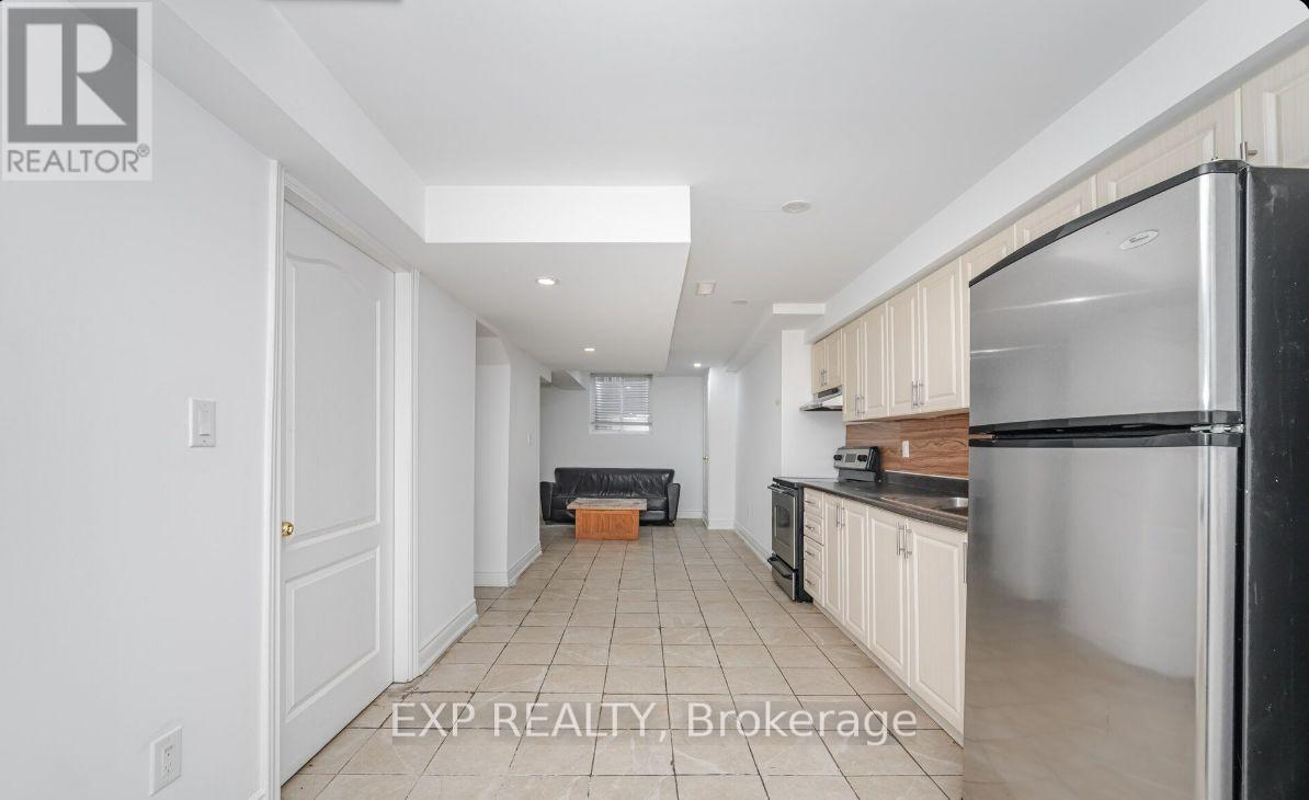 46 KERSHAW STREET - Photo 4 of 11, Brampton (Fletcher's Meadow), Ontario