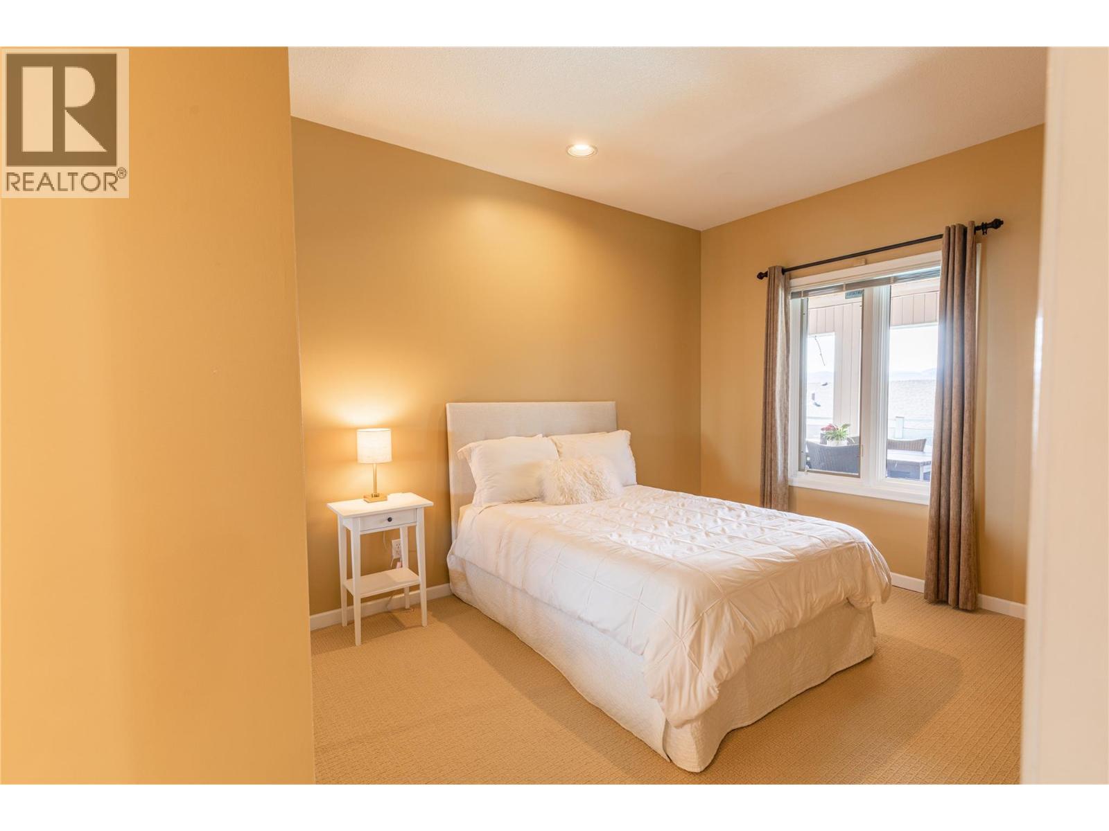 344 Raven Drive, Kelowna