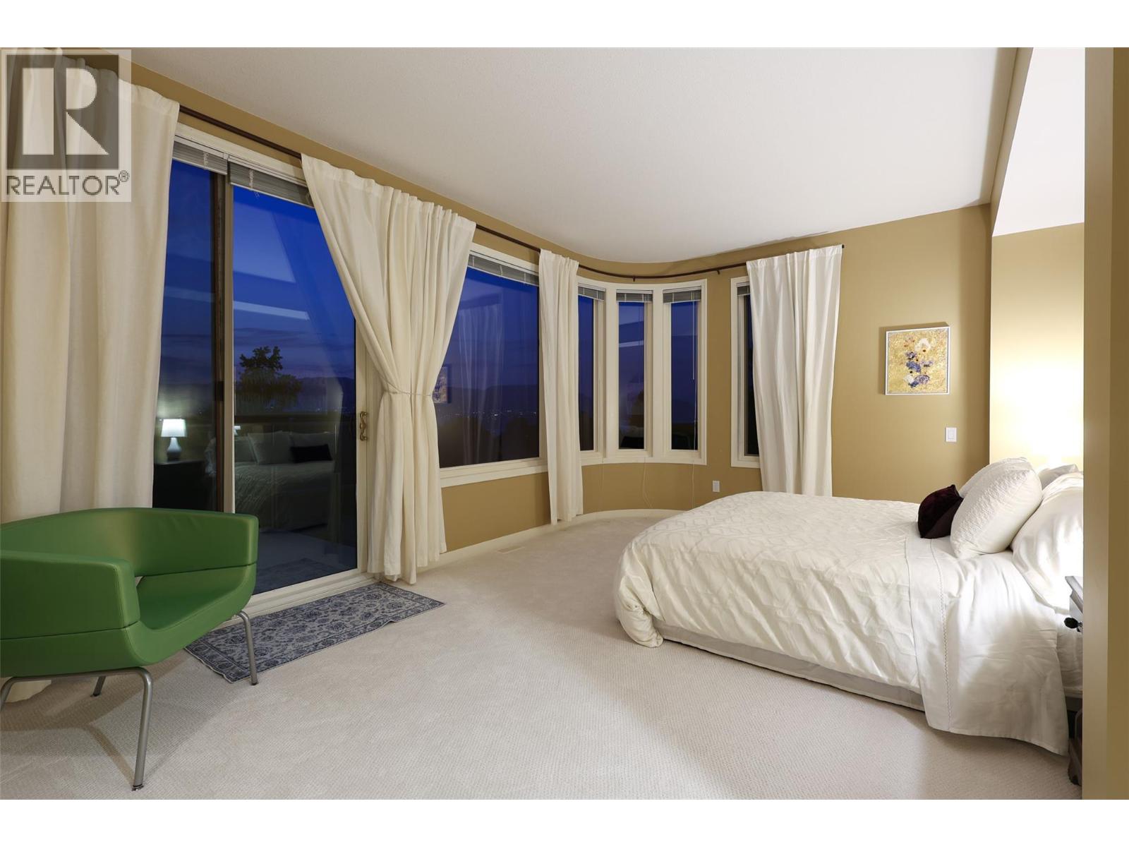 344 Raven Drive, Kelowna