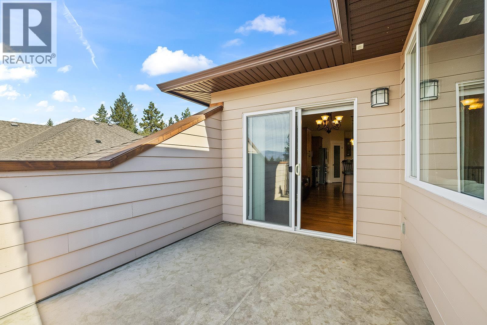  3431 Camelback Drive, Kelowna