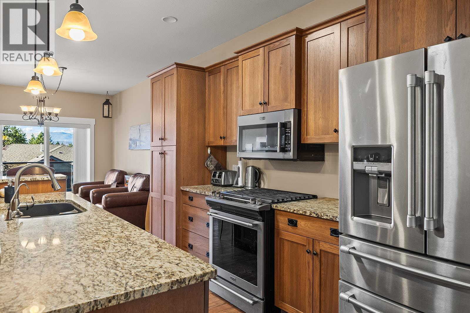  3431 Camelback Drive, Kelowna