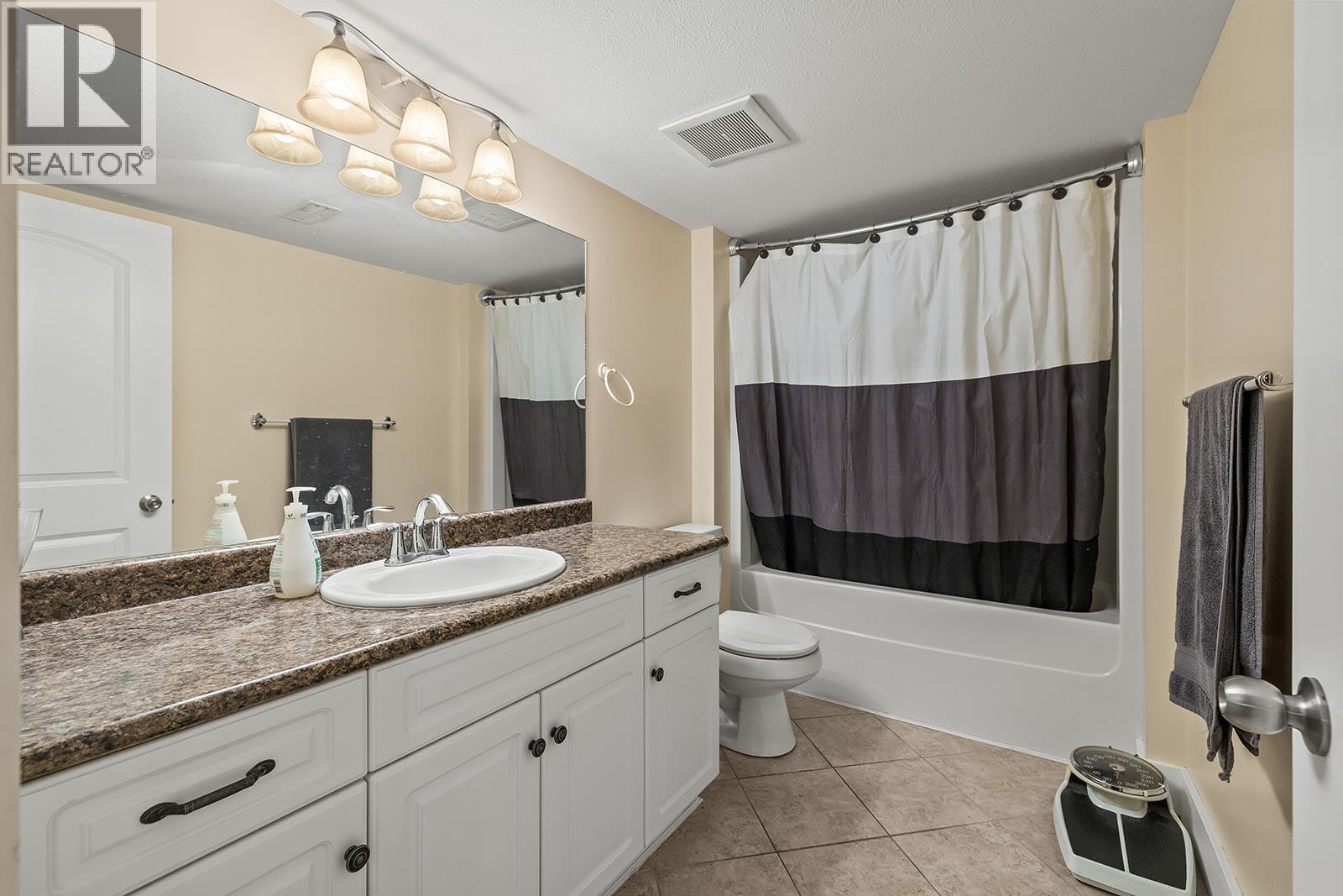 3431 Camelback Drive - 45