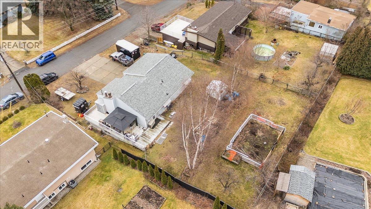 522 3rd Avenue - 3