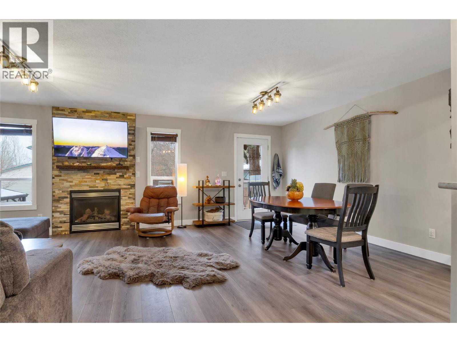 1605 43 Avenue Unit# 1, Vernon