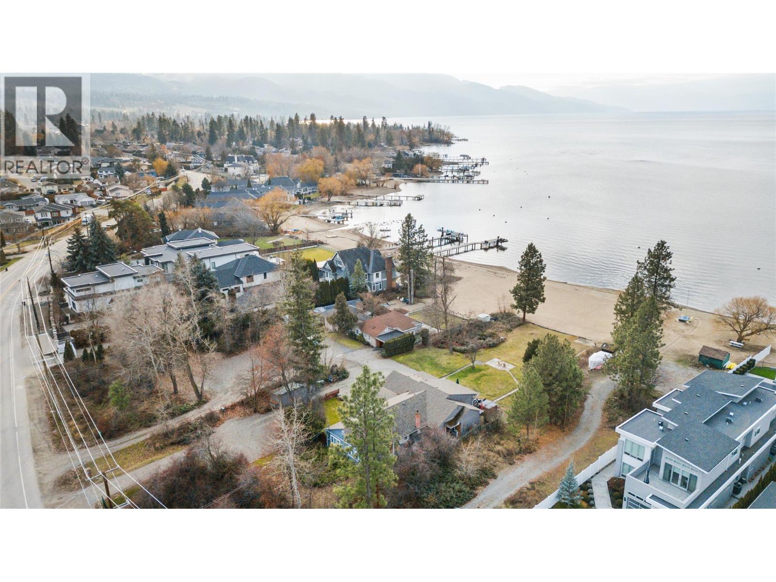  4158 Lakeshore Road, Kelowna