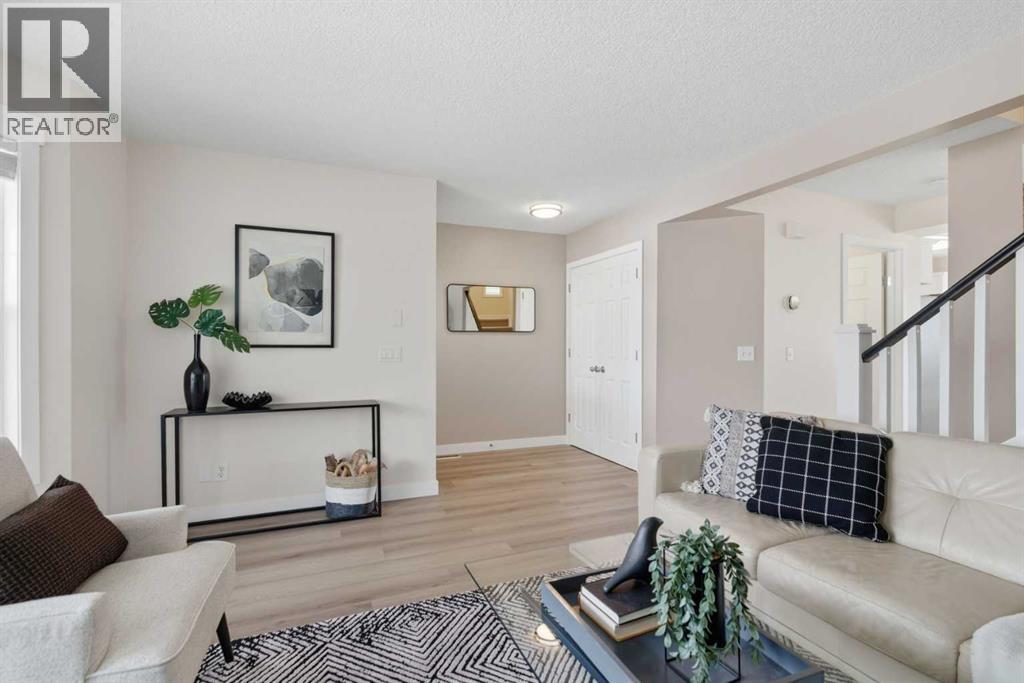 Single Family House for Sale in  Covehaven Court NE Coventry Hills Calgary 