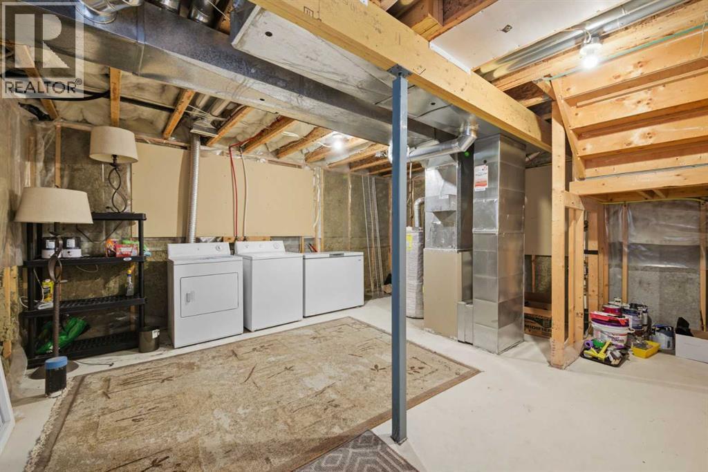 Single Family House for Sale in  Covehaven Court NE Coventry Hills Calgary 