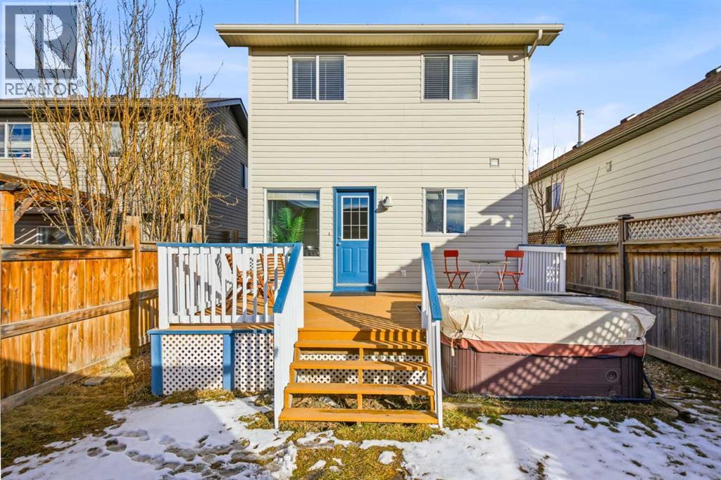 Single Family House for Sale in  Covehaven Court NE Coventry Hills Calgary 