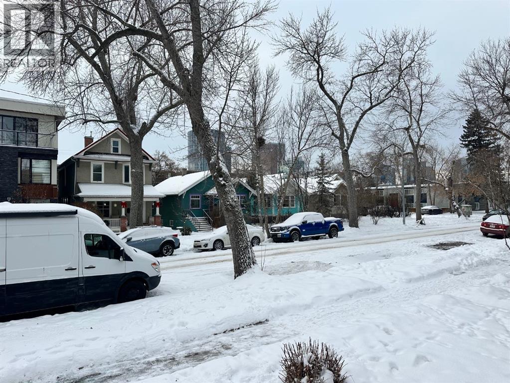 Single Family House for Sale in   Avenue NE Crescent Heights Calgary 