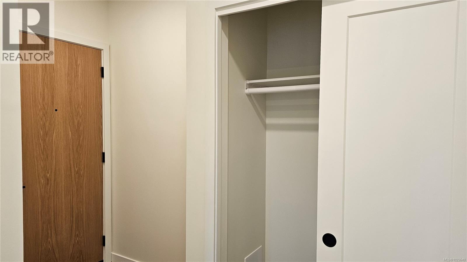 306 610 Lampson Road, Esquimalt