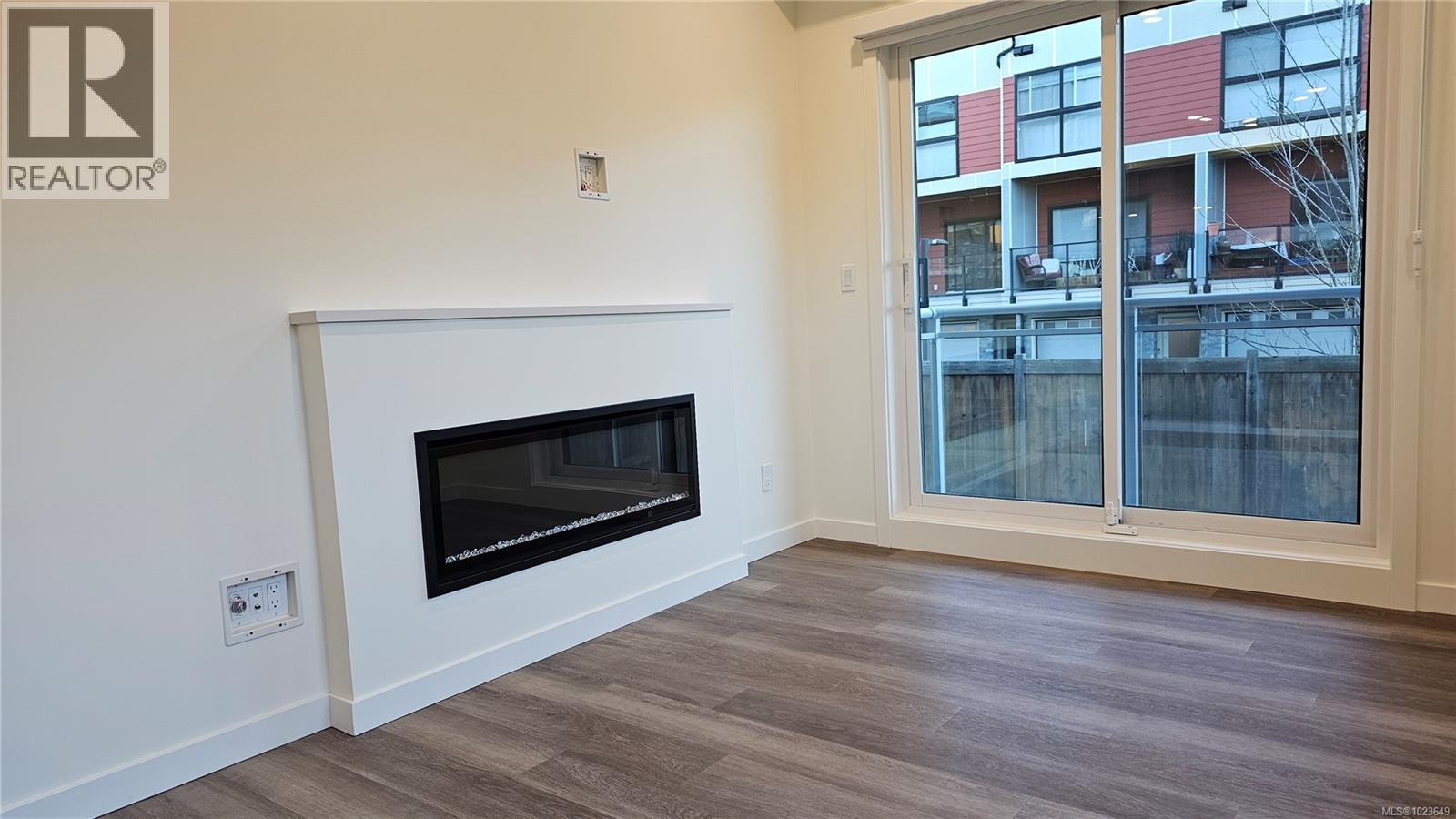 306 610 Lampson Road, Esquimalt