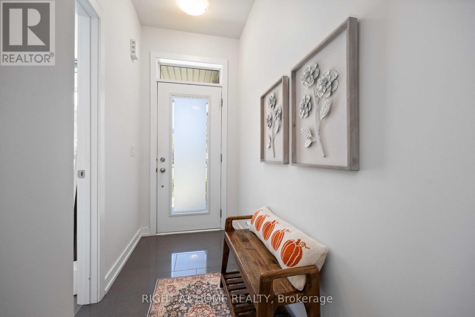 50 TROON AVENUE - Photo 3 of 26, Vaughan, Ontario