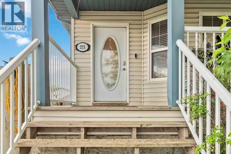 221 Ash Way, Fort McMurray