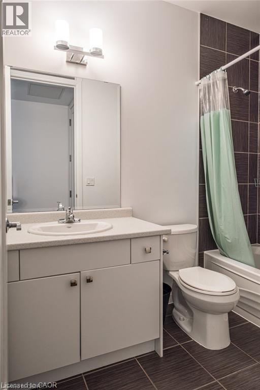 #412 112 KING Street E - 8
