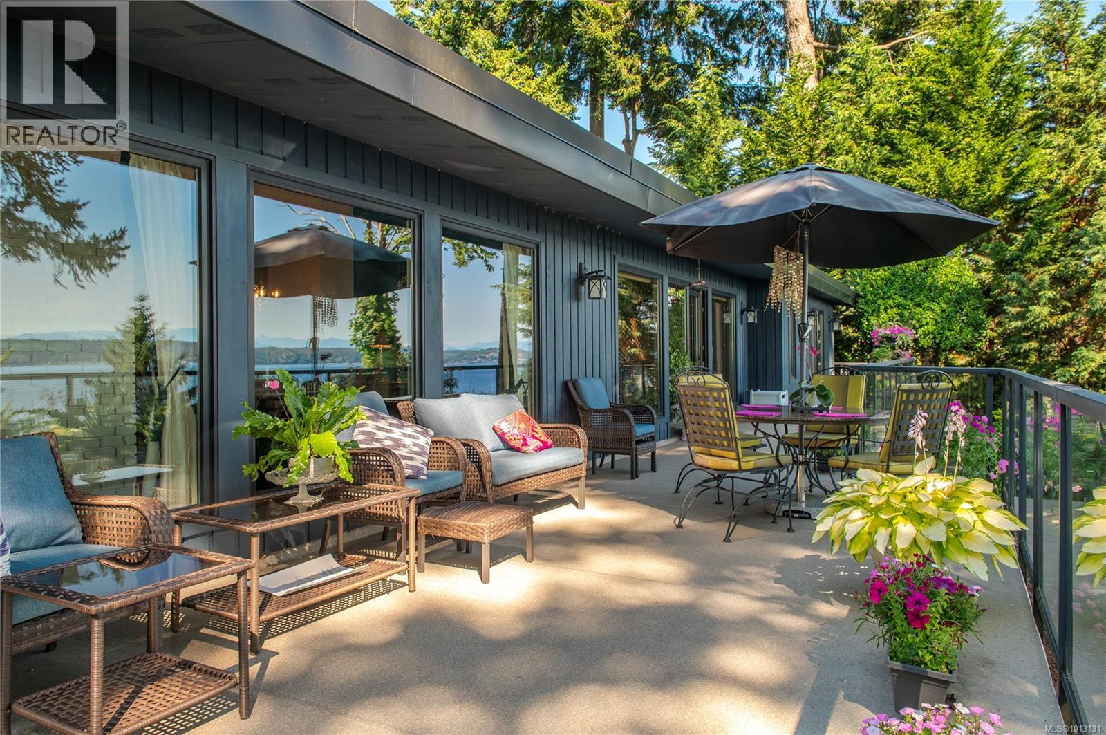 1093 Ash St, Campbell River