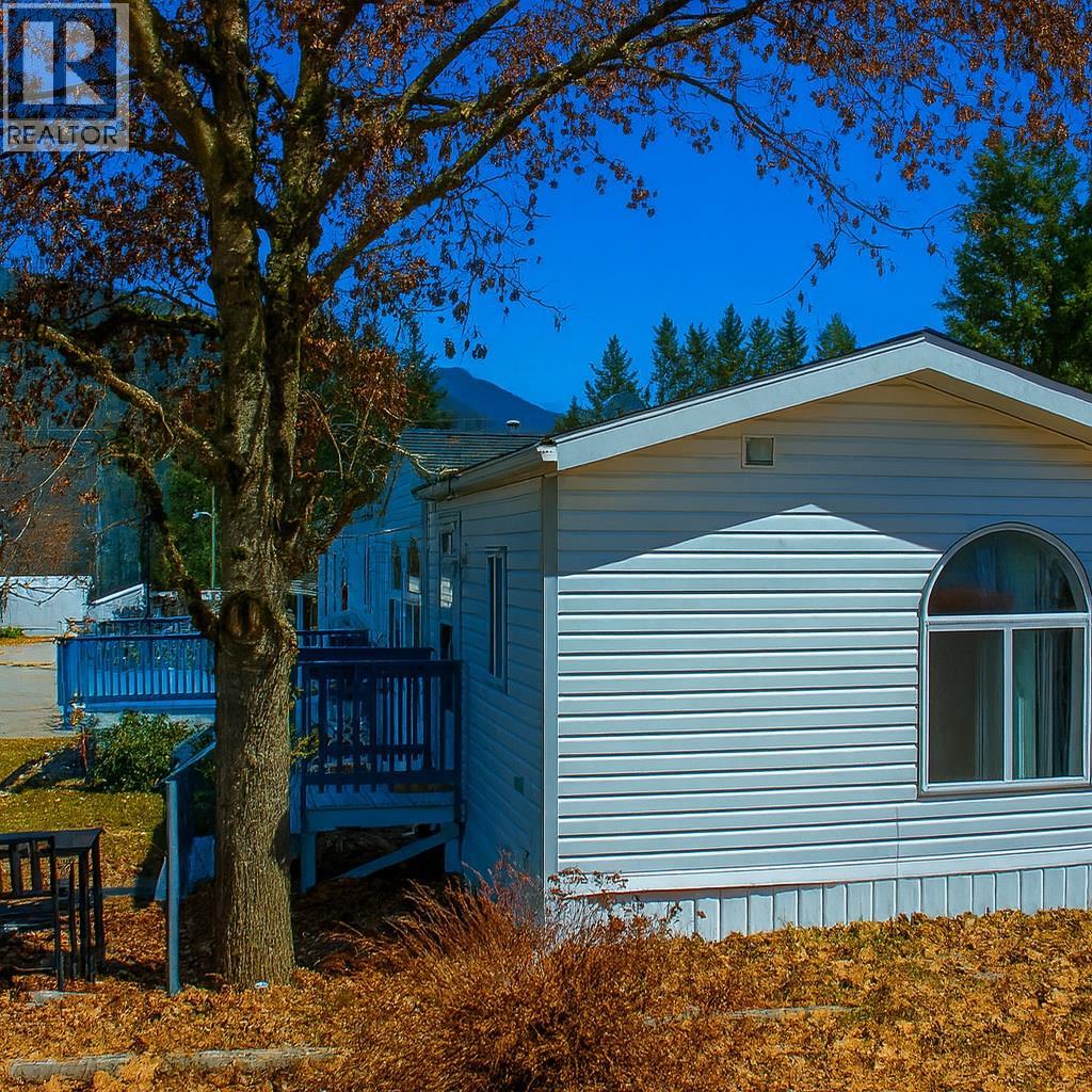 2756 Greenwood Road Unit# 25, Nelson