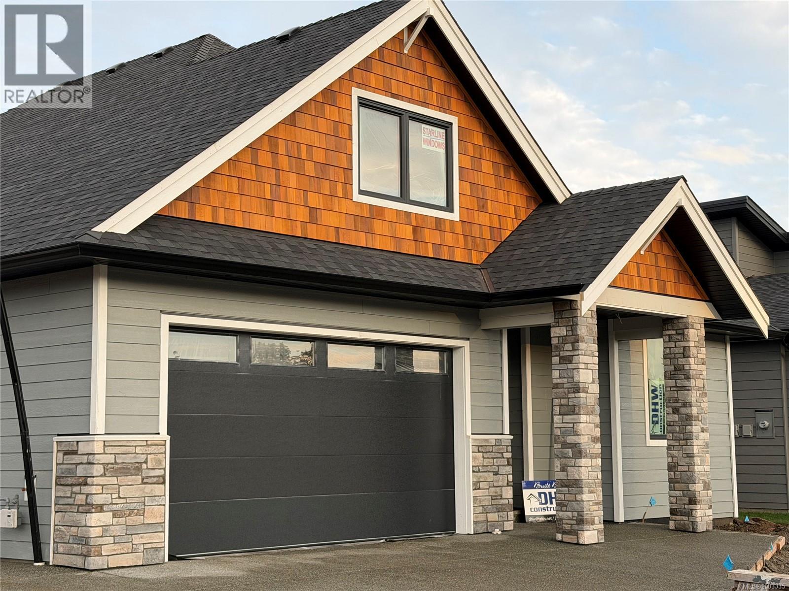 758 Sitka St, Campbell River