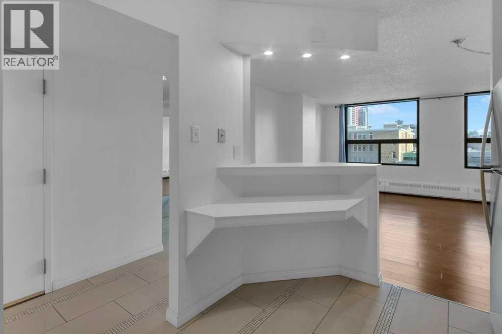 Single Family House for Sale in    Avenue SW Beltline Calgary 