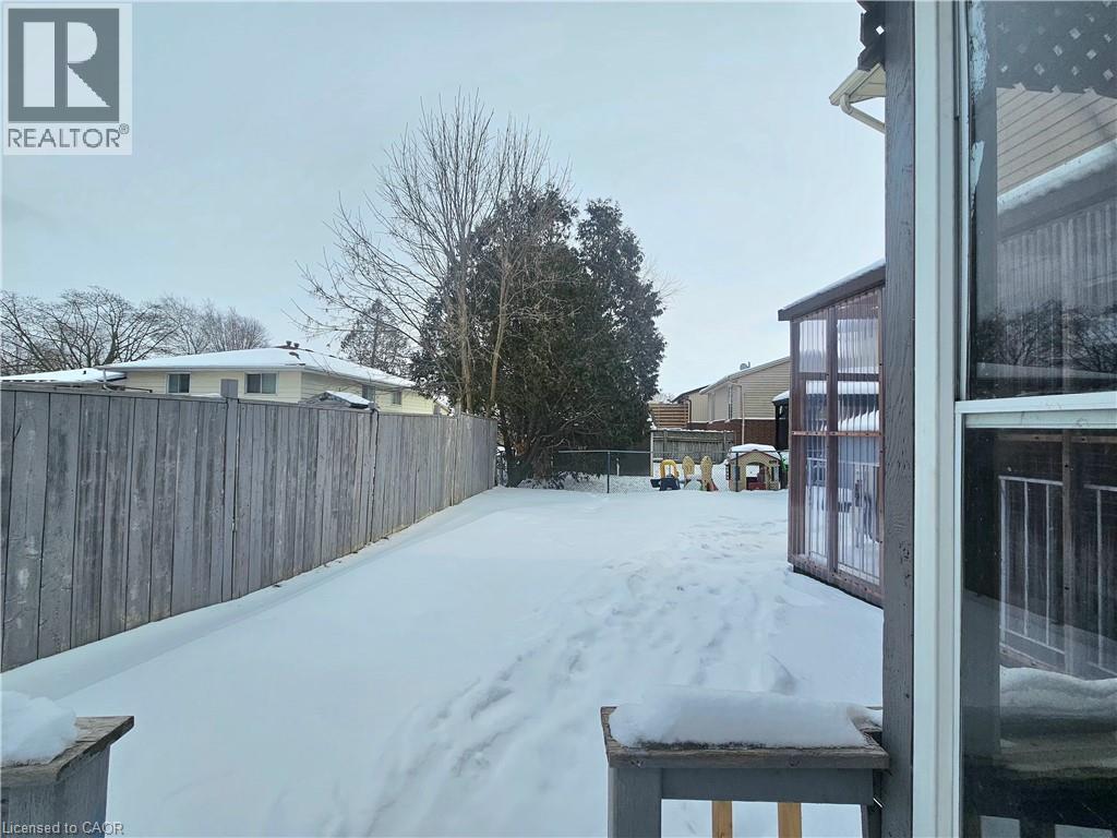 92 COPPERFIELD Crescent - 32