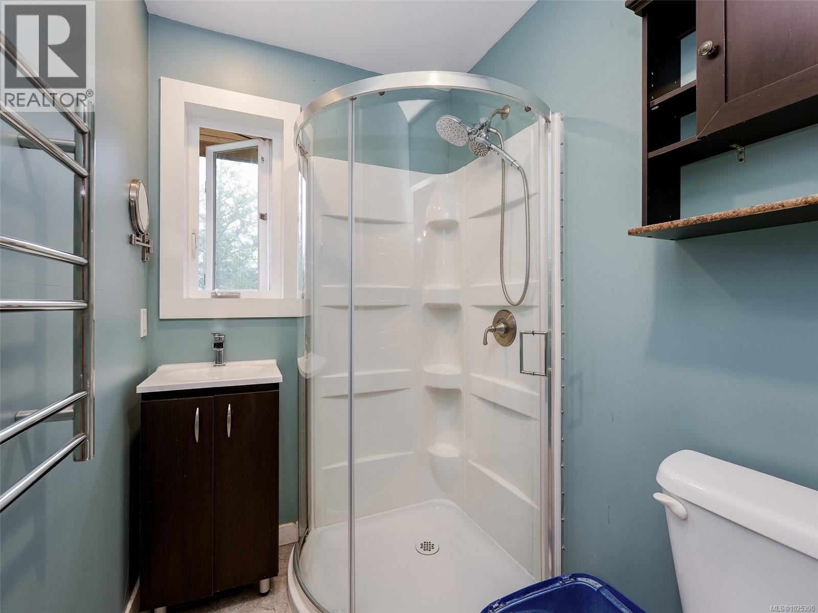 275 Moss Hill Pl, Metchosin