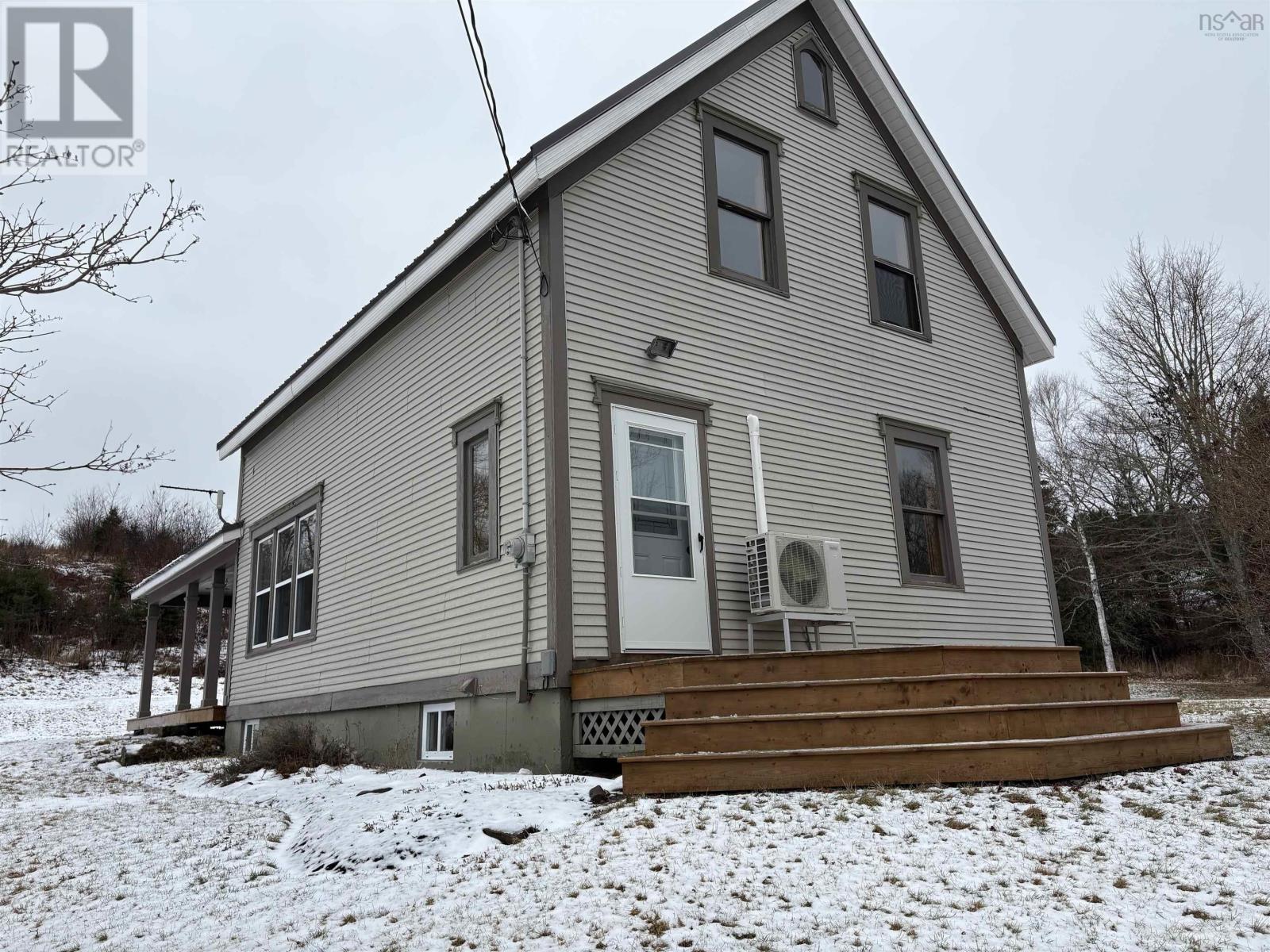 Property 35 of 43 of 5249 East River West Side Road