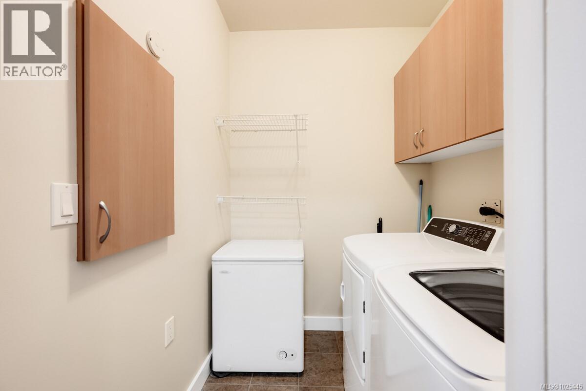 2333 Copper Rock Crt, Langford