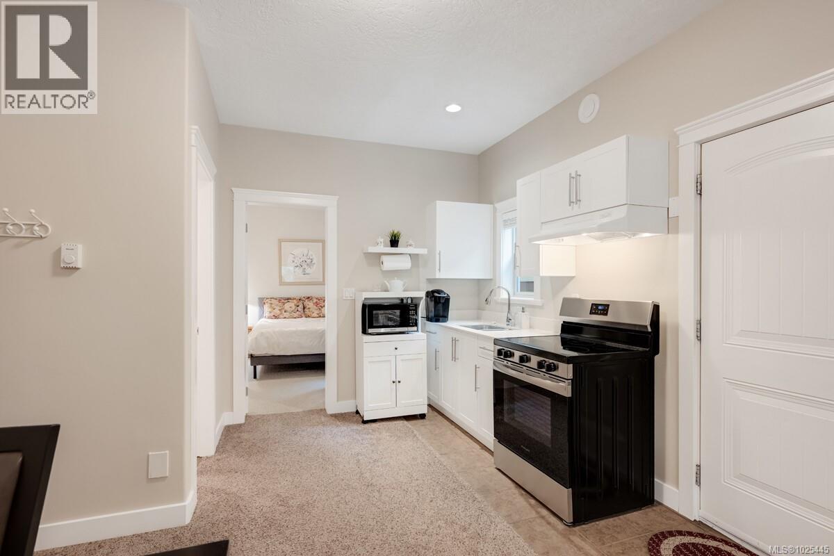 2333 Copper Rock Crt, Langford