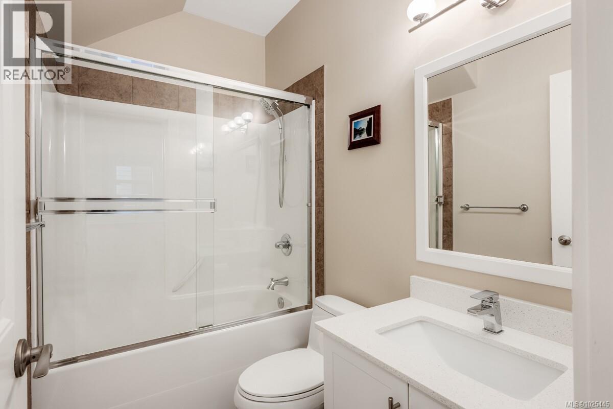 2333 Copper Rock Crt, Langford