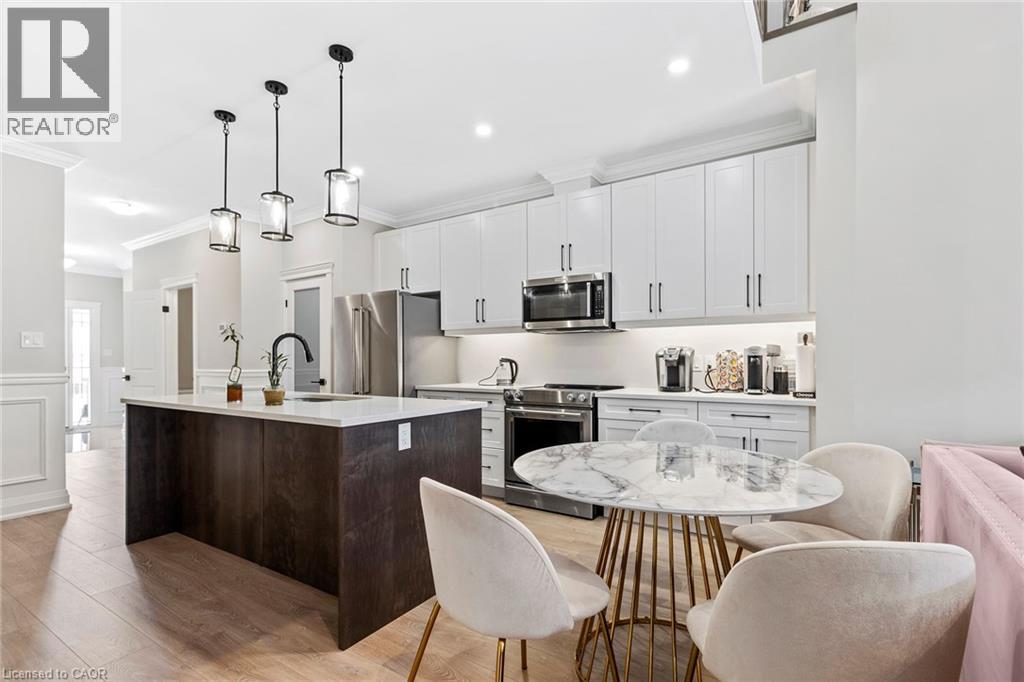 24 TAMARACK Way - 8