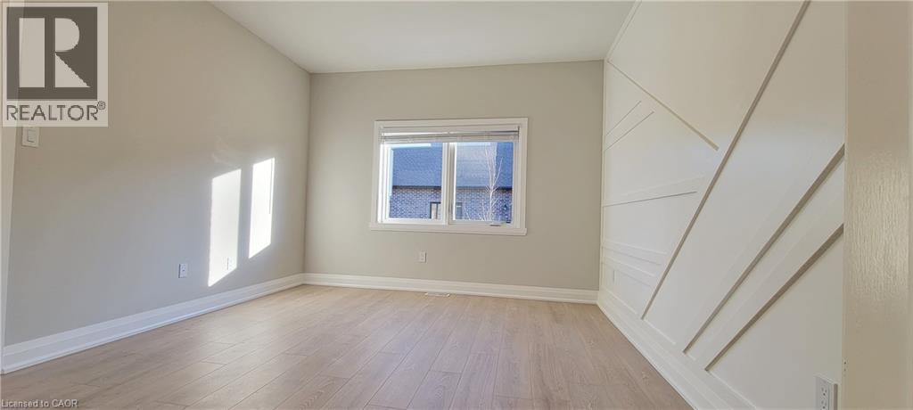24 TAMARACK Way - 38