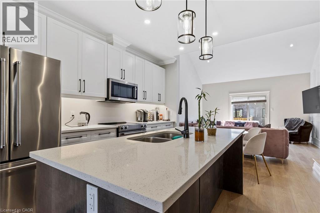 24 TAMARACK Way - 6