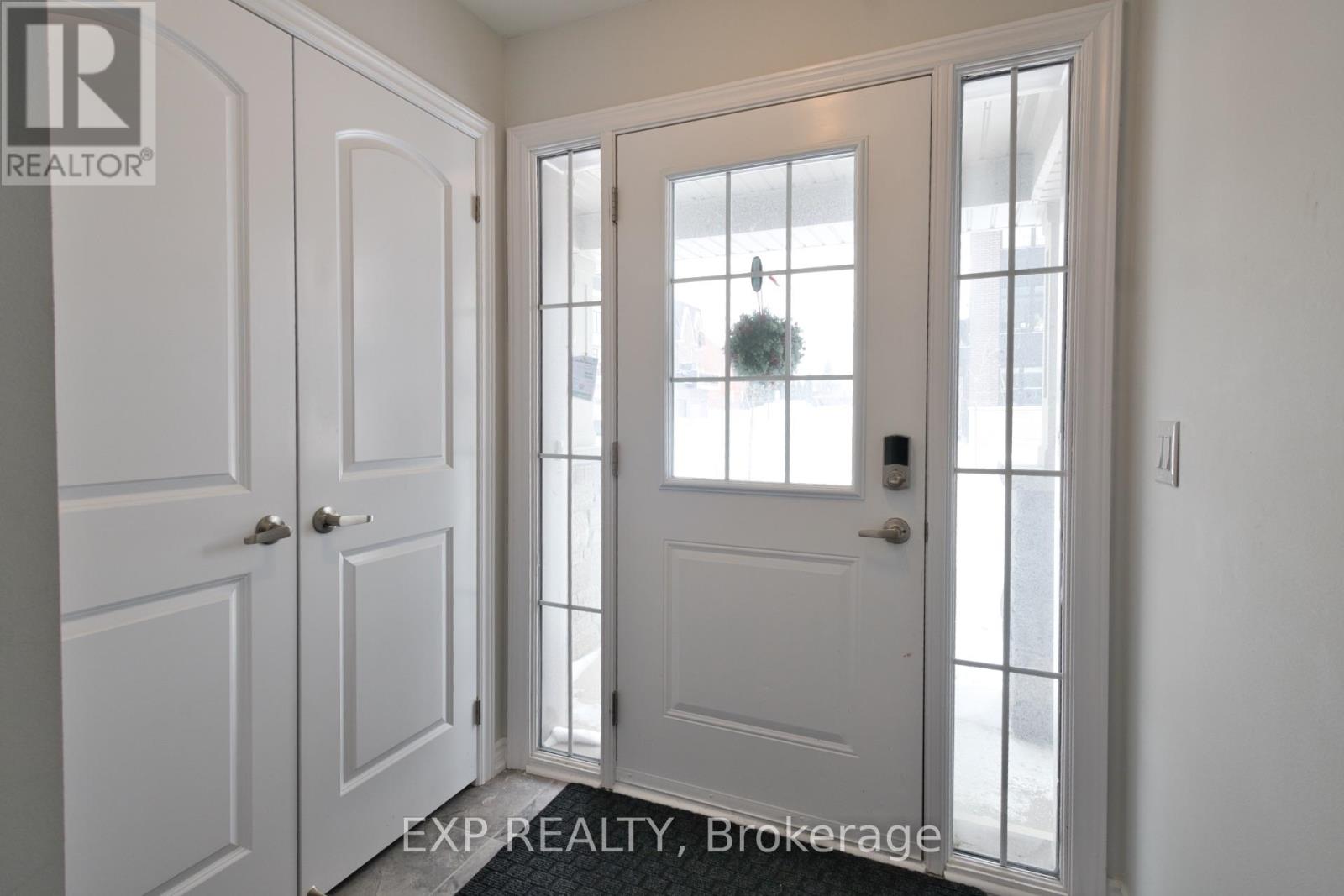 64 GUARDHOUSE CRESCENT - Photo 4 of 34, Markham (Angus Glen), Ontario