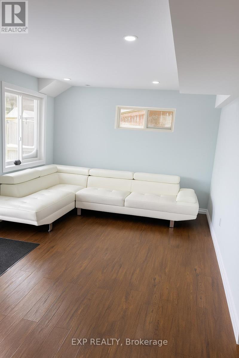 LOWER - 960 BIANCA COURT - Photo 5 of 10, Kitchener, Ontario