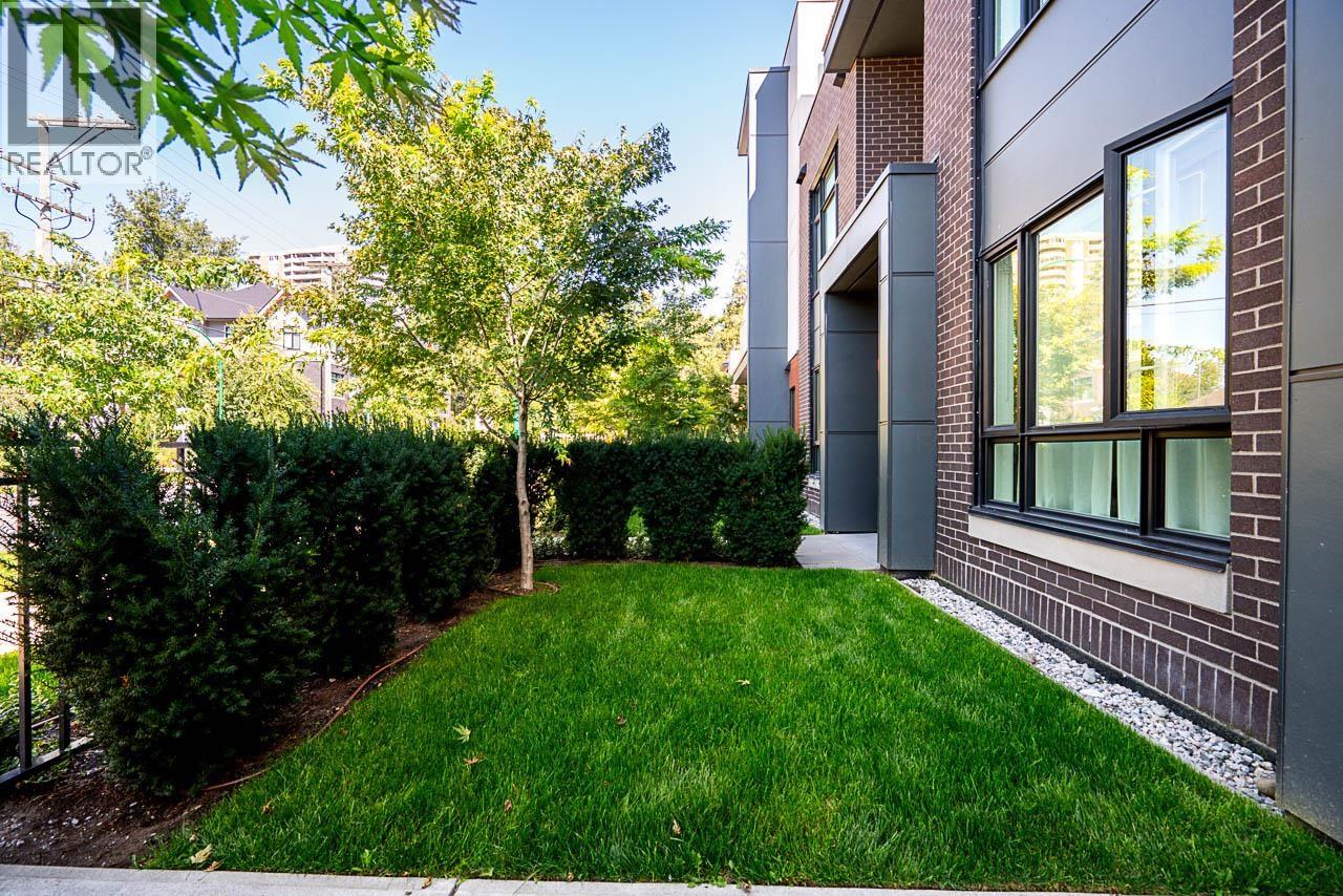 103 2035 GLENAIRE DRIVE, North Vancouver