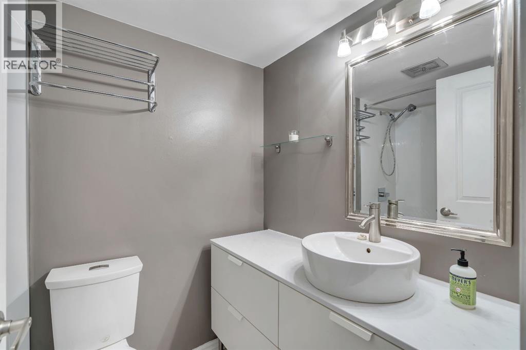 Single Family House for Sale in    Avenue SW Bankview Calgary 