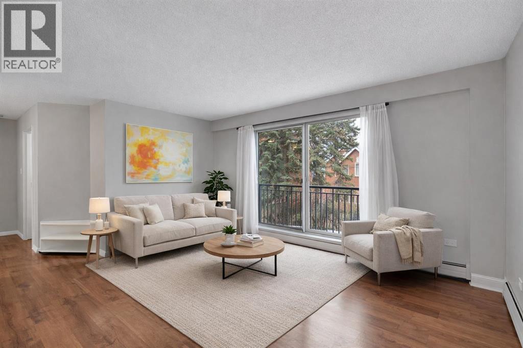 Single Family House for Sale in    Avenue SW Bankview Calgary 