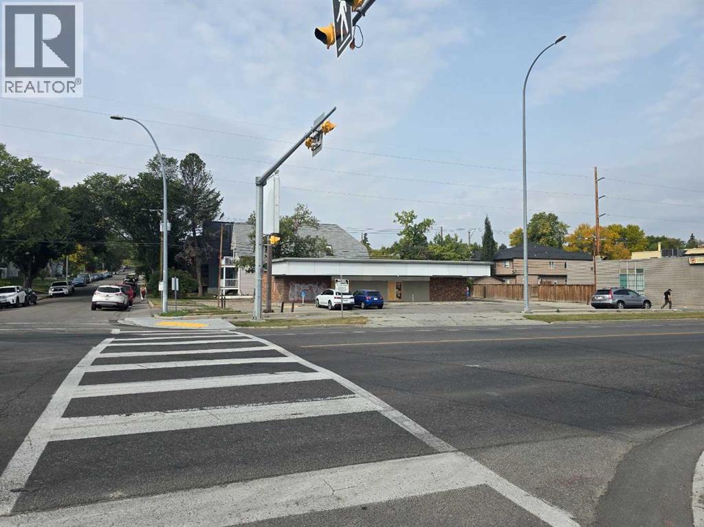 Retail for Sale in  Centre Street NW Tuxedo Park Calgary 