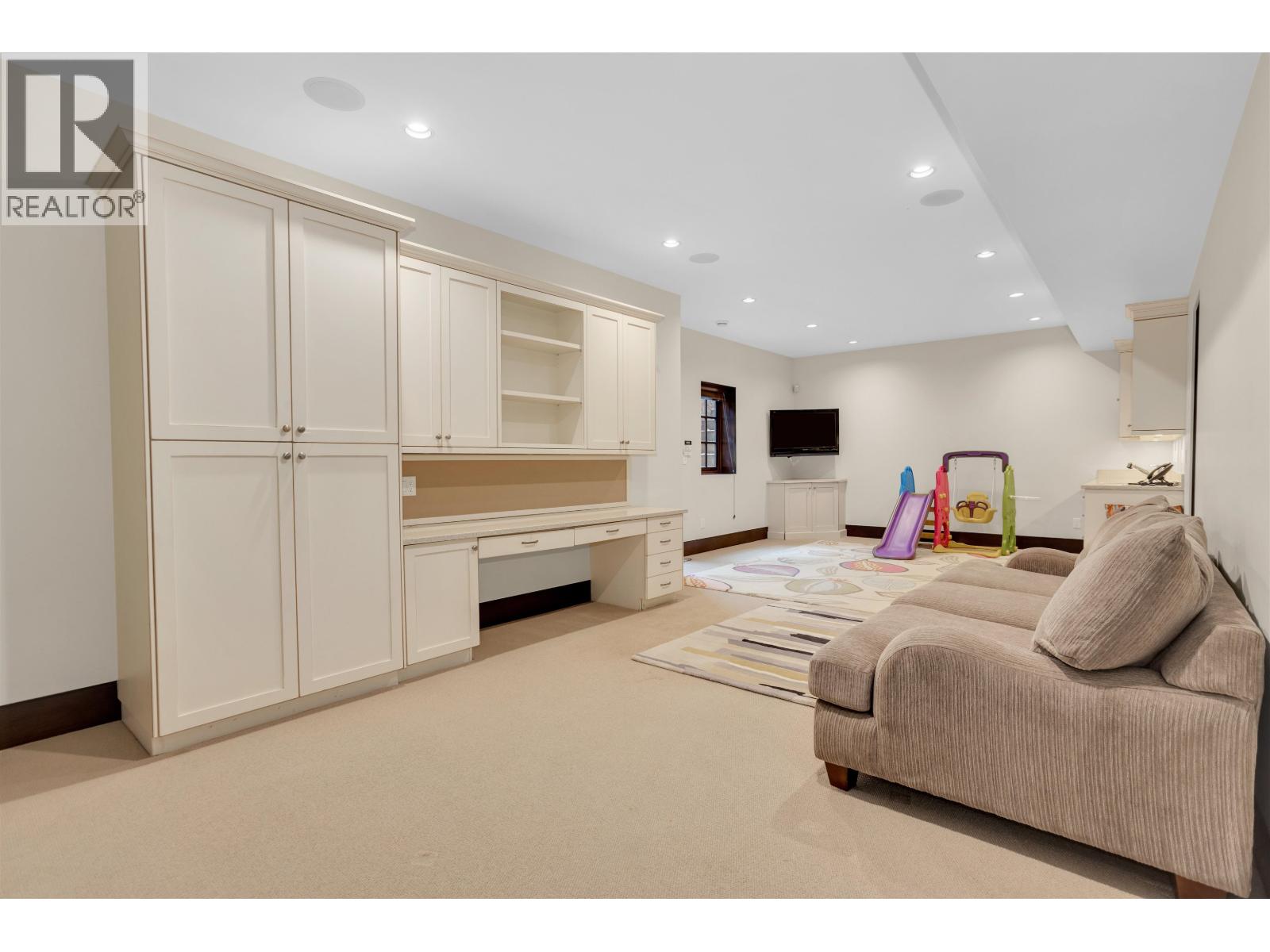 1807 ACADIA ROAD, Vancouver