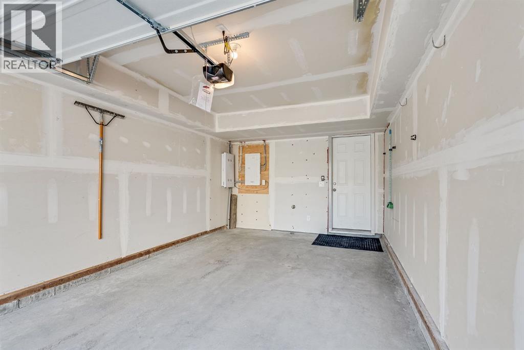 Single Family House for Sale in  Spring Creek Common SW Springbank Hill Calgary 