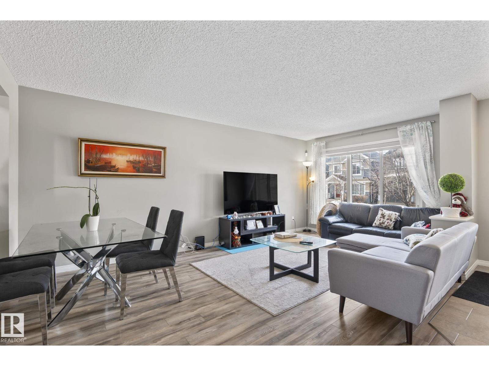3221 CHERRY CRES SW SW - 5