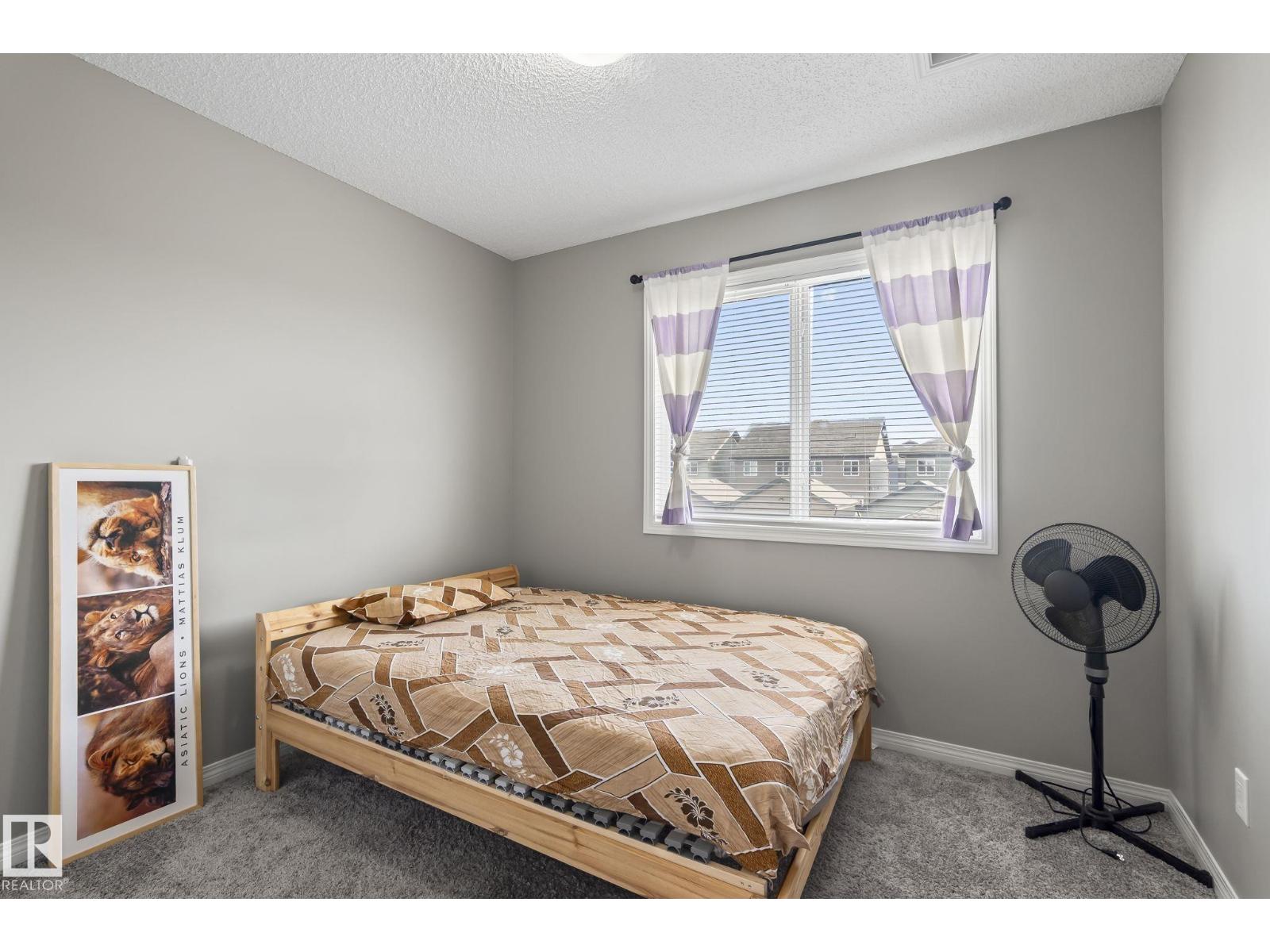 3221 CHERRY CRES SW SW - 18