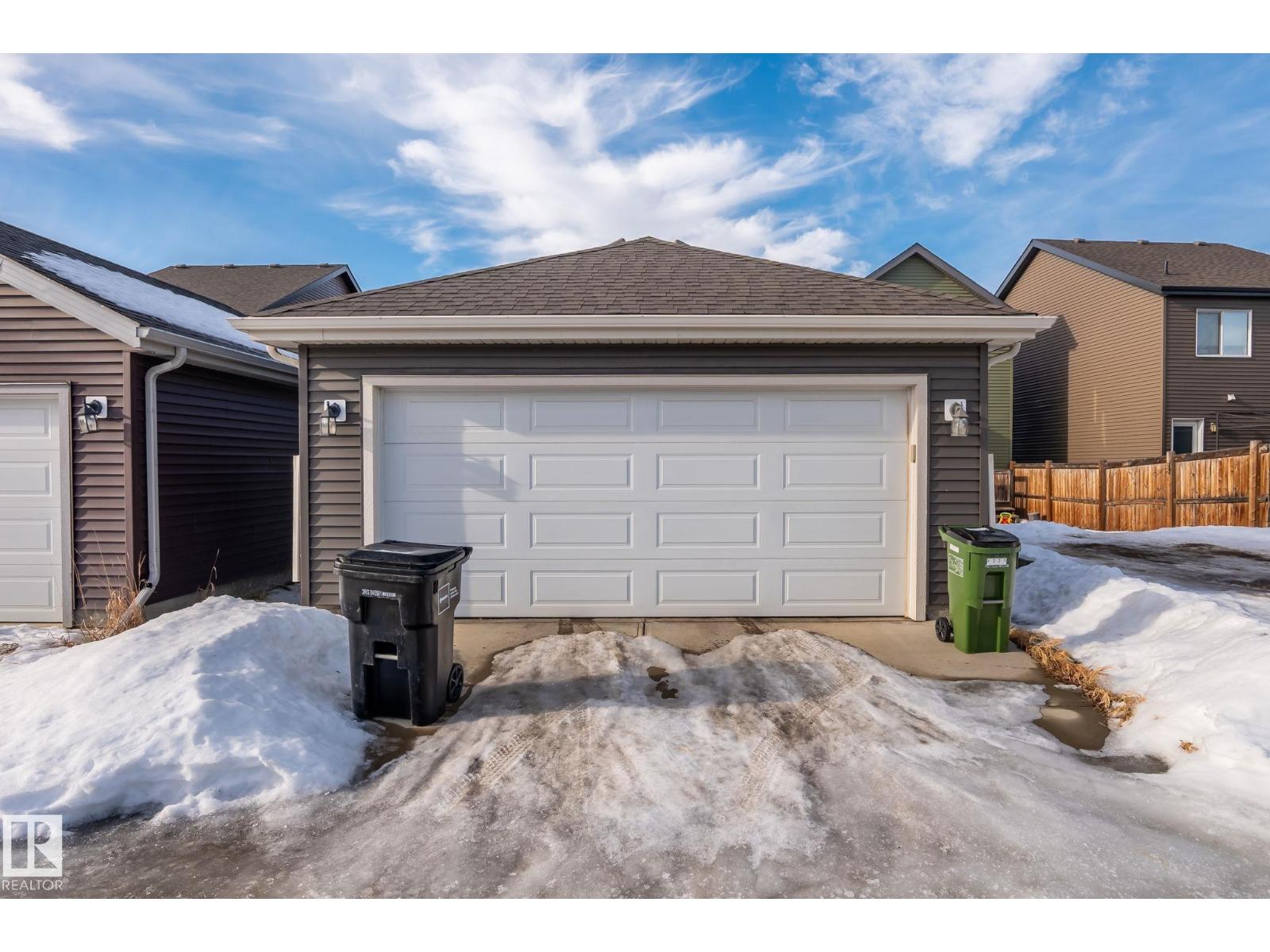 3221 CHERRY CRES SW SW - 27
