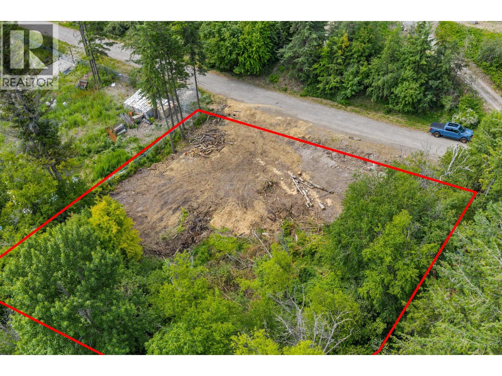  830 Balsam Road, Fintry