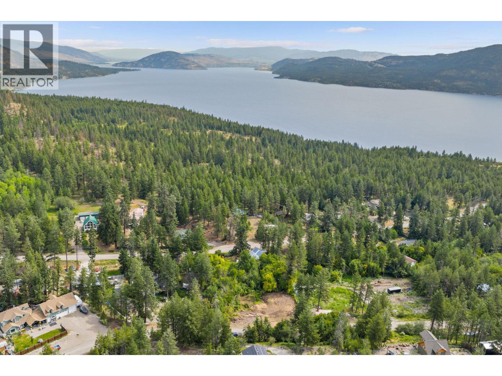  830 Balsam Road, Fintry