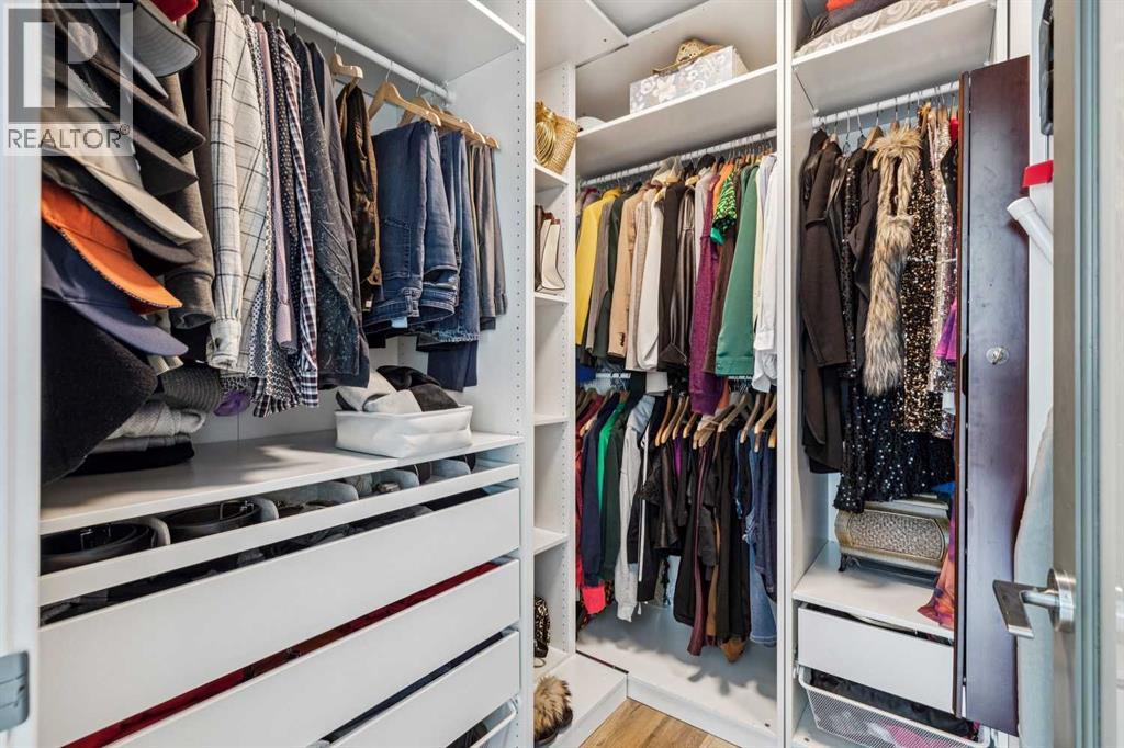 Single Family House for Sale in    Avenue SW Beltline Calgary 