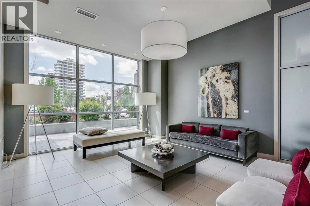 Single Family House for Sale in    Avenue SW Beltline Calgary 