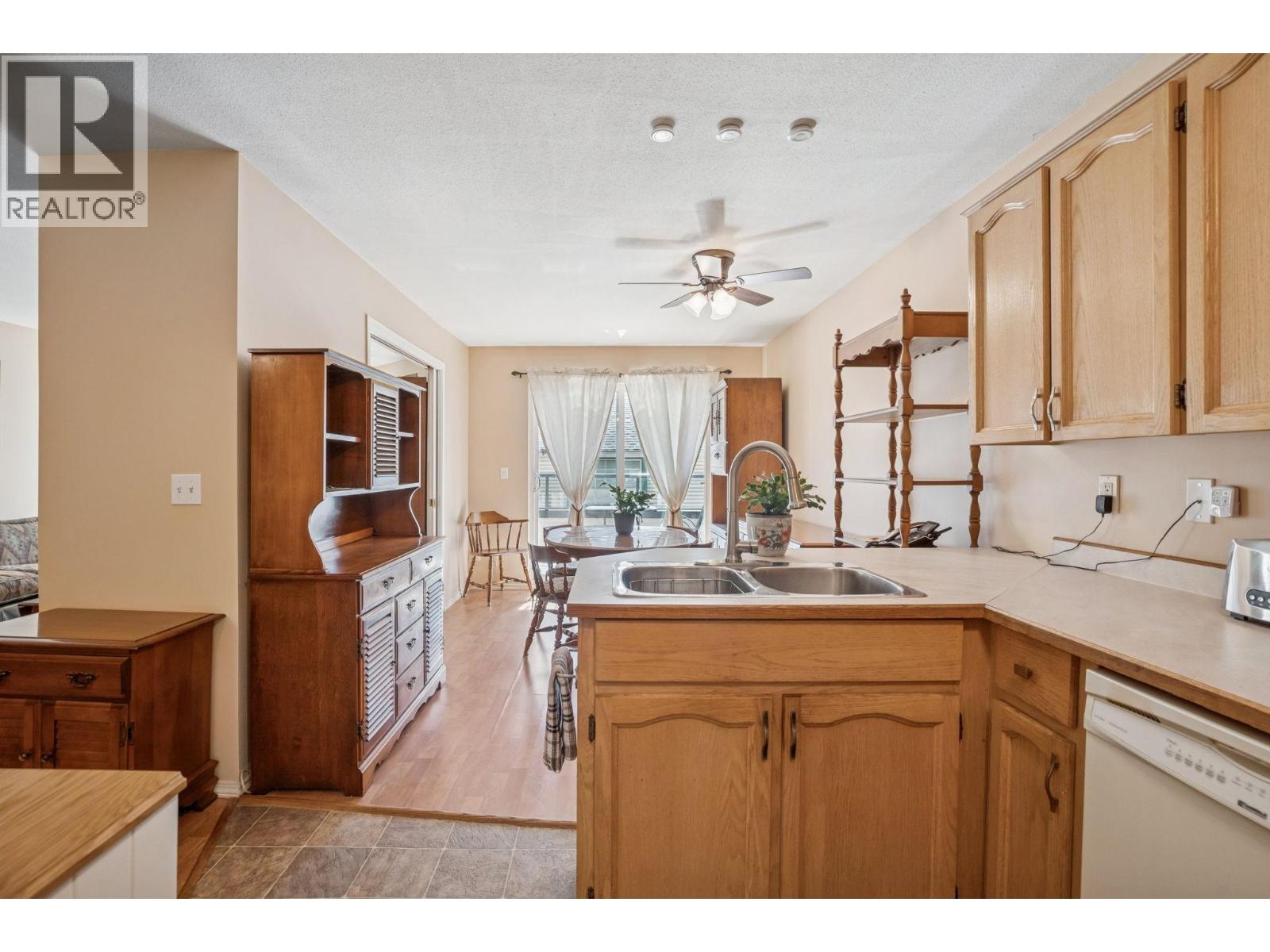 402 11726 225 STREET, Maple Ridge