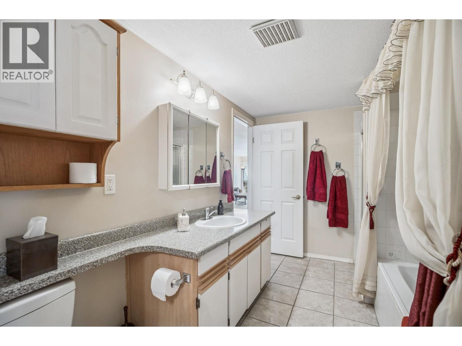 402 11726 225 STREET, Maple Ridge